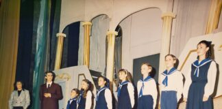 Fotos con historia: “La Novicia Rebelde”, en versión nuevejuliense